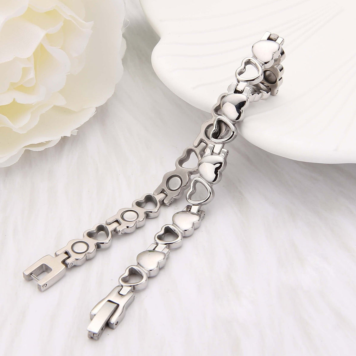 Armband mit Herzanhänger