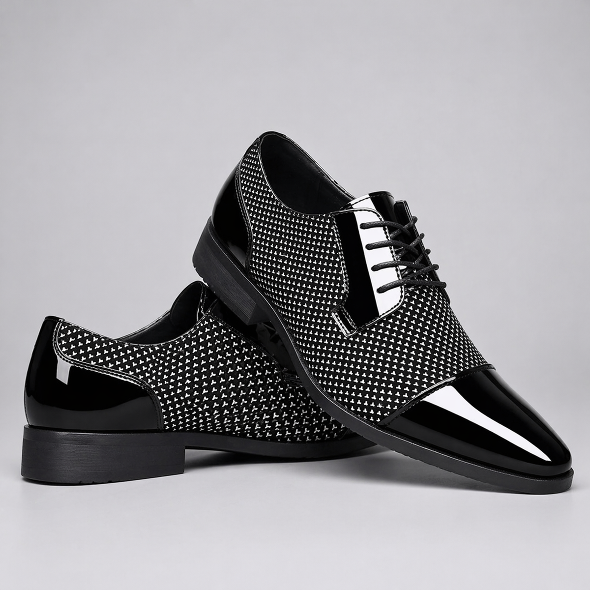 Lackleder-Derby Schuhe