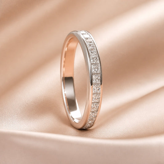 Zarter Ring mit Zirkonia