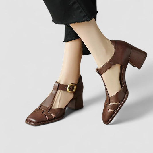 Véronique T-Steg Pumps