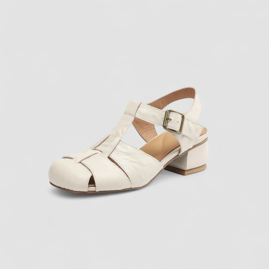 Sandrine Ajourierte Riemchenschuhe