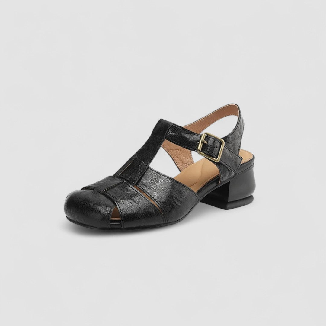 Sandrine Ajourierte Riemchenschuhe