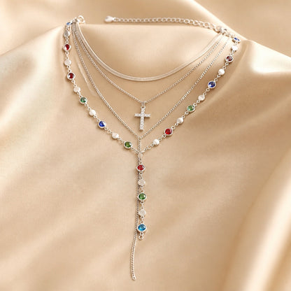 Schmuckset mit bunten Steinen