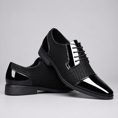 Lackleder-Derby Schuhe