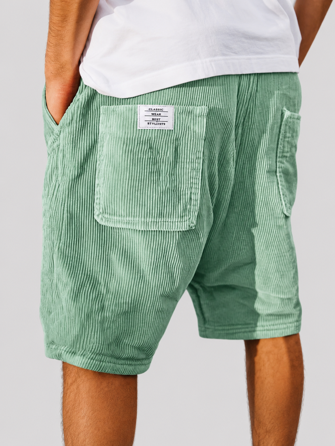 Lussuosi shorts in velluto a coste per l'estate