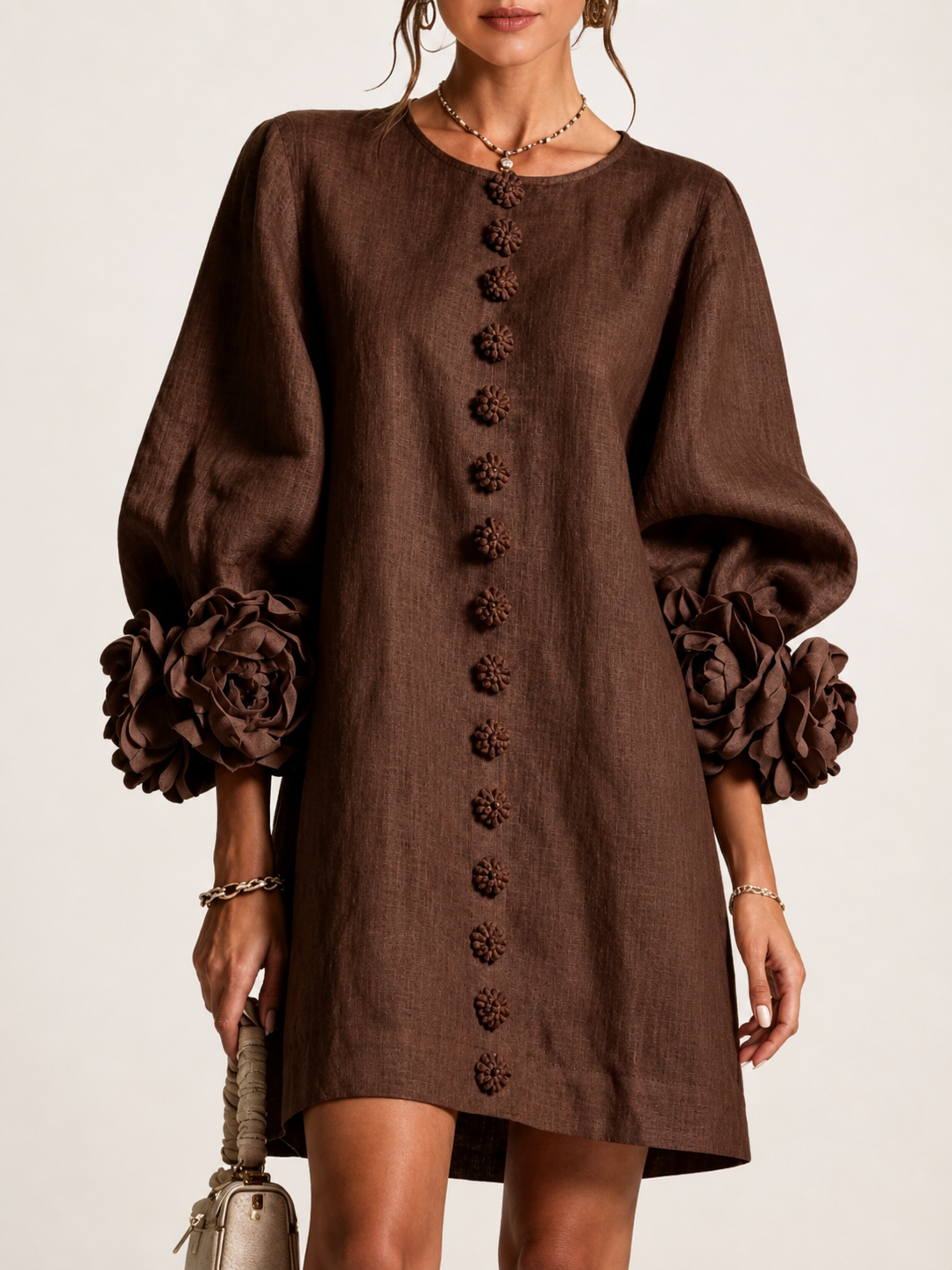 Mara Kleid mit Reliefblumen