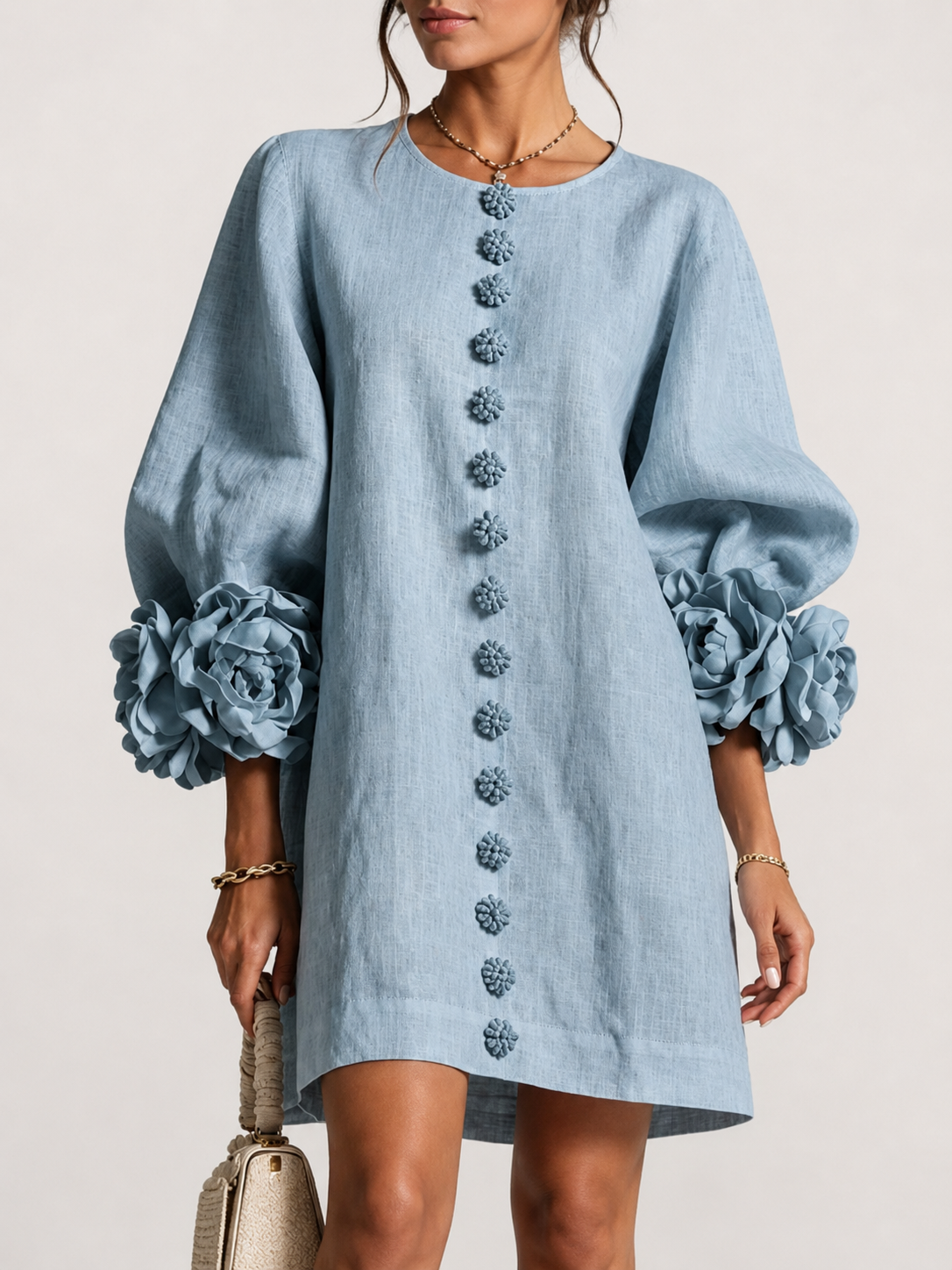 Mara Kleid mit Reliefblumen