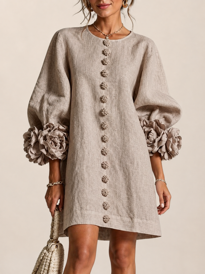 Mara Kleid mit Reliefblumen