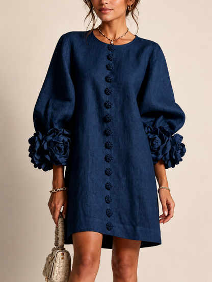 Mara Kleid mit Reliefblumen