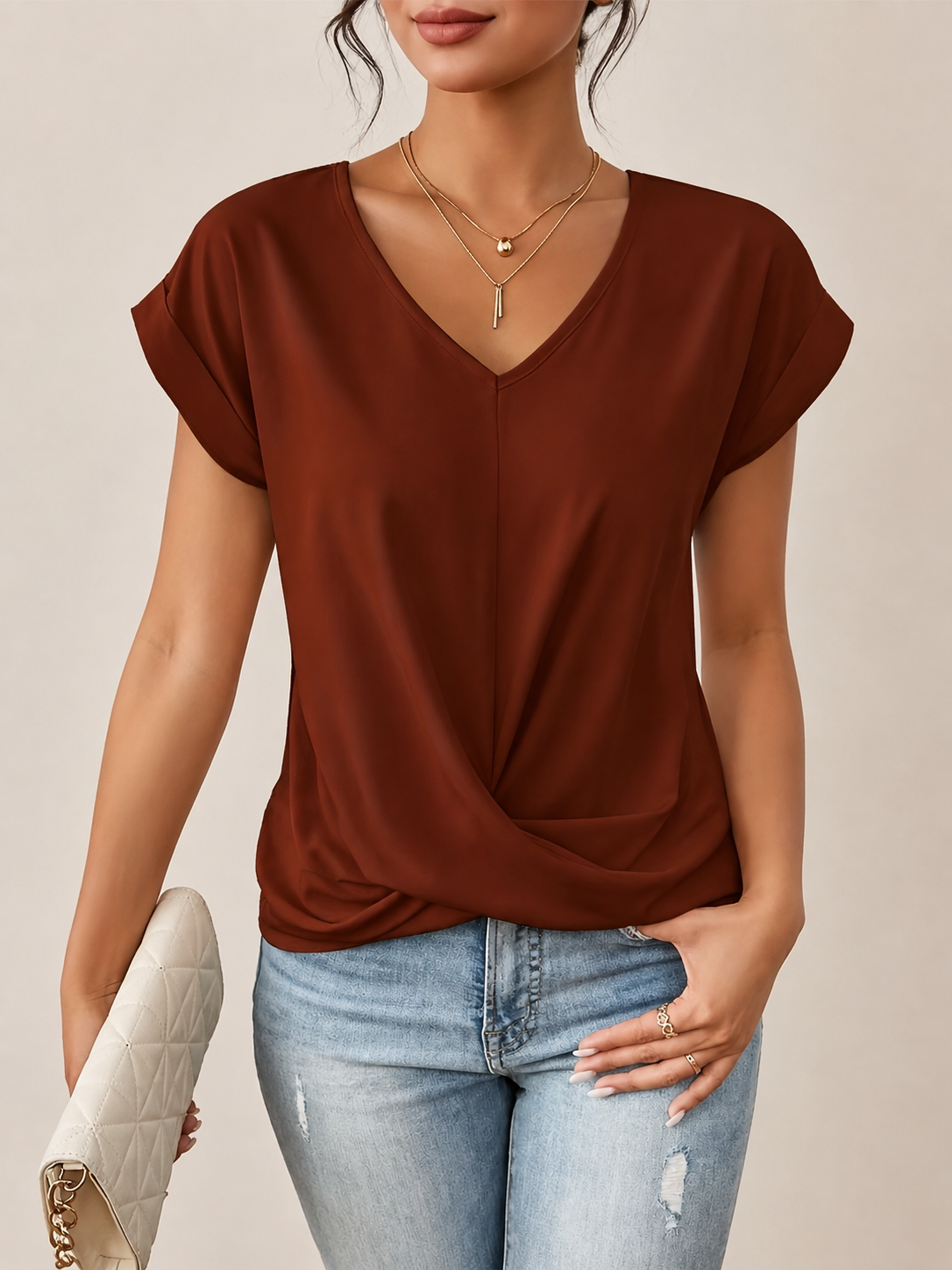 Greta T-shirt casual con morbido scollo a V