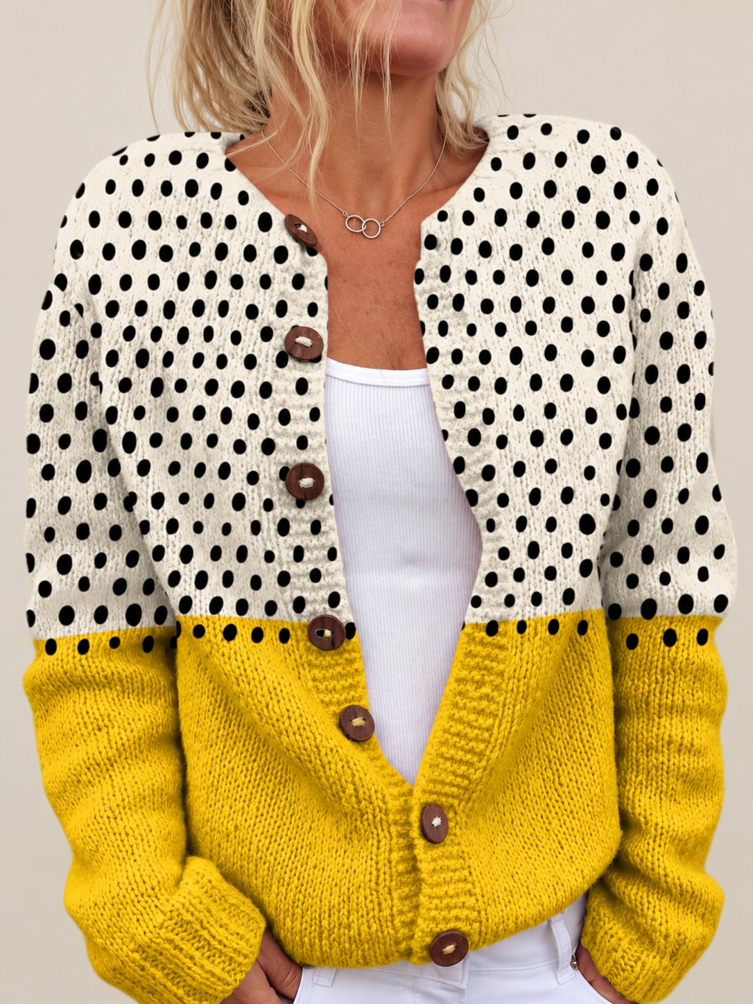 Mira Gelbe Polka-Dot-Strickjacke