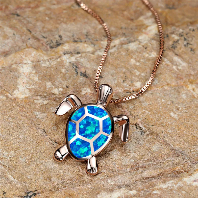 Vintage-Schildkrötenkette mit Feueropal