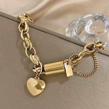 Breites Herzarmband aus Gold