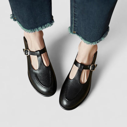 Amélie Lochmuster Riemchenschuhe