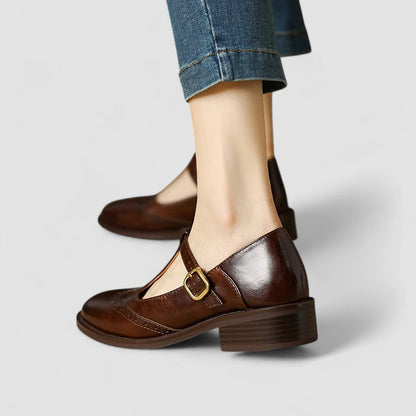 Margot Perforierte Riemchenschuhe