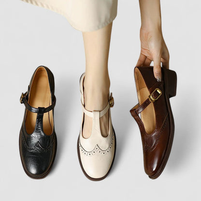 Margot Perforierte Riemchenschuhe