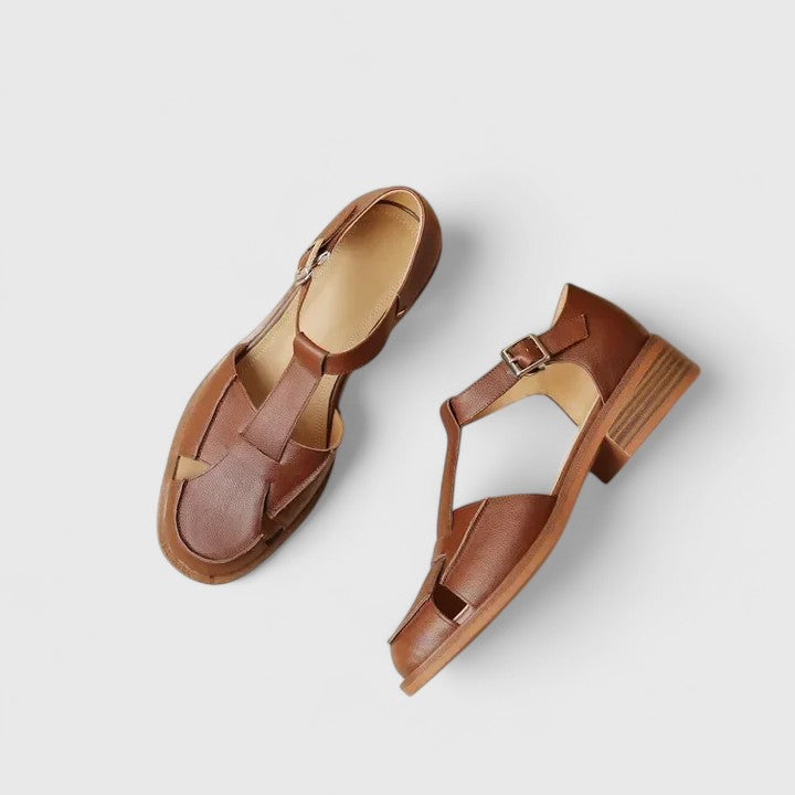Manon Geschlossene Riemensandalen