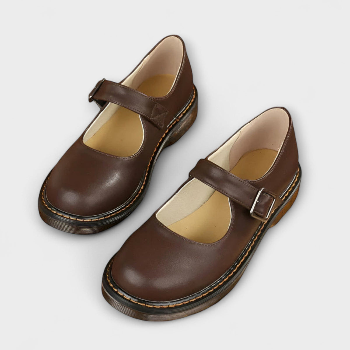 Claire Schnallen-Loafer Ziernähte
