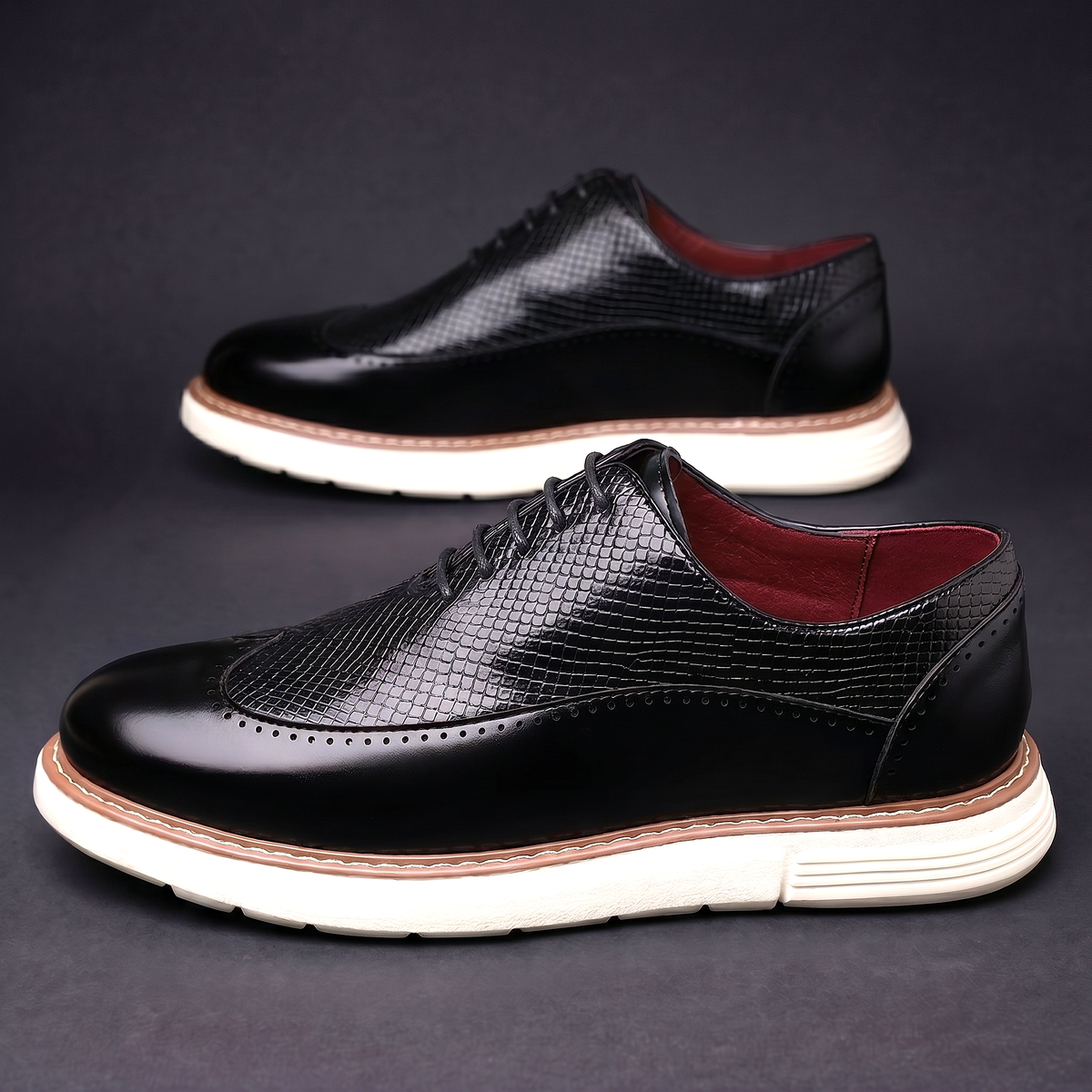 Brogue-Sneaker Kroko-Optik
