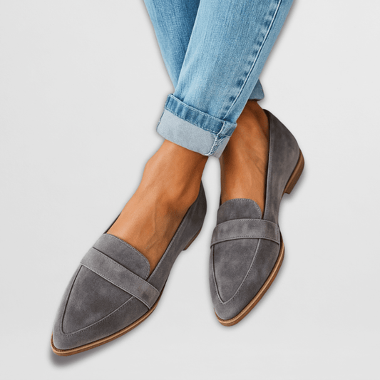 Adriana Weiche Loafer