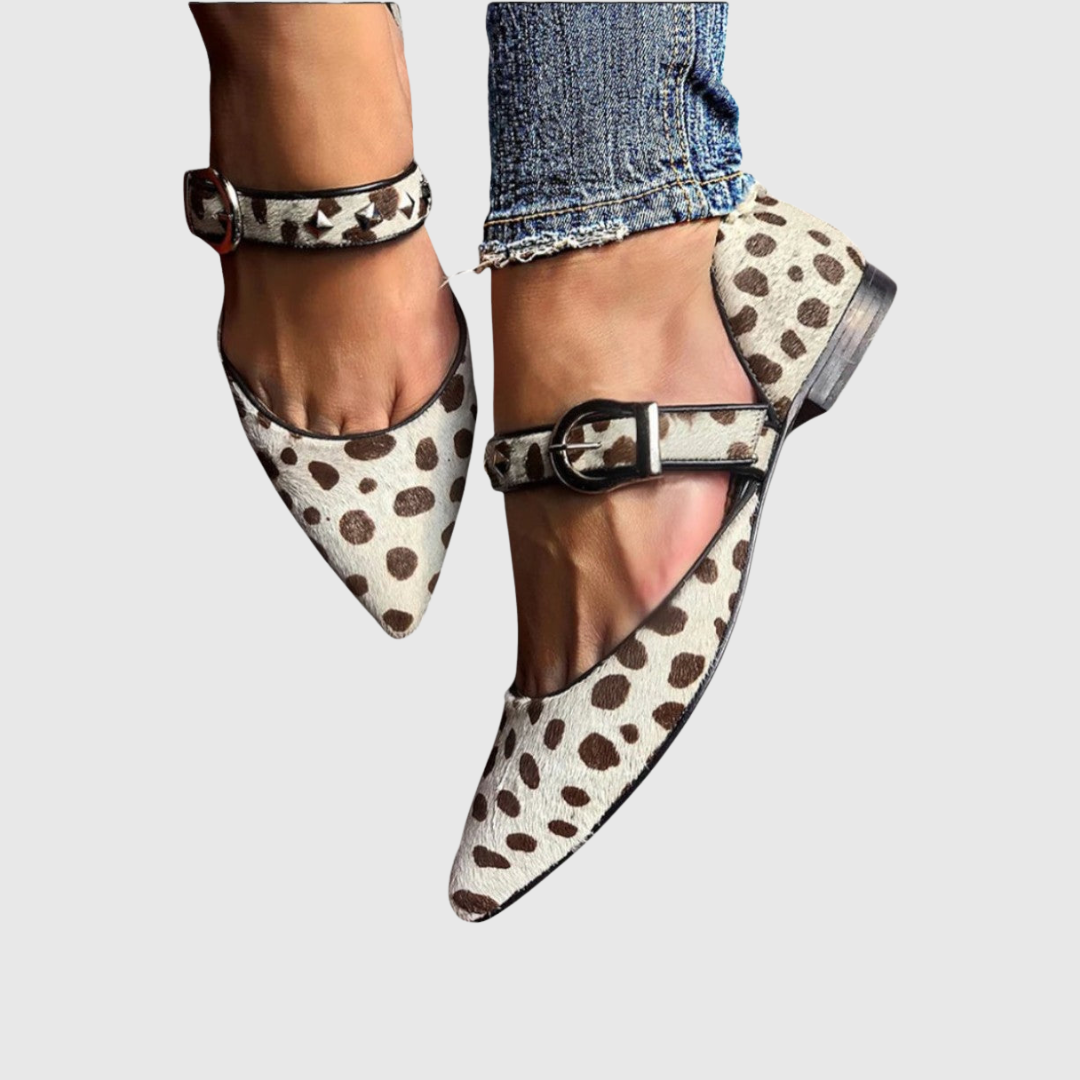 Concetta Nieten Mary Janes