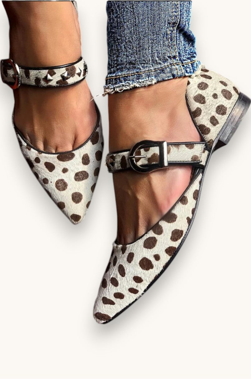 Concetta Nieten Mary Janes