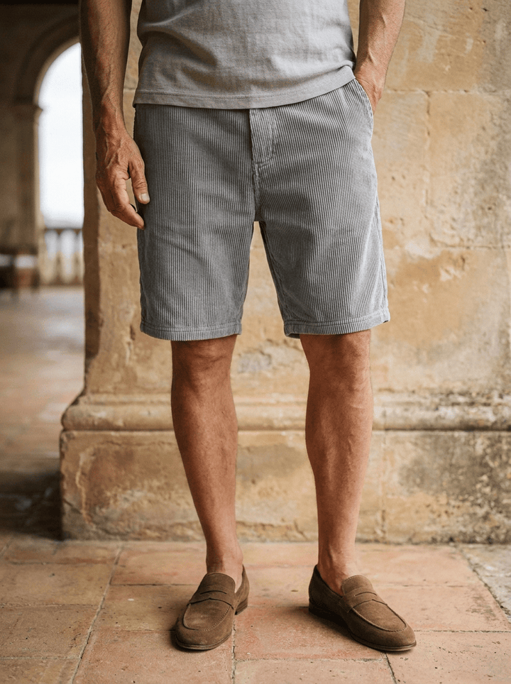 Luxuriöse Cord-Shorts für den Sommer