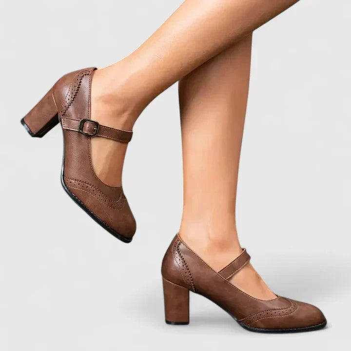 Brigitte Stiefelabsatz-Loafer