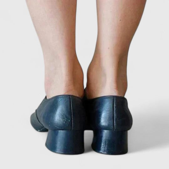 Léa Retro Schnallenschuhe