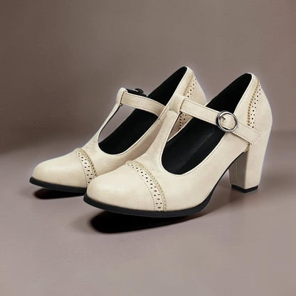 Sandrine Perforierte Riemchenpumps