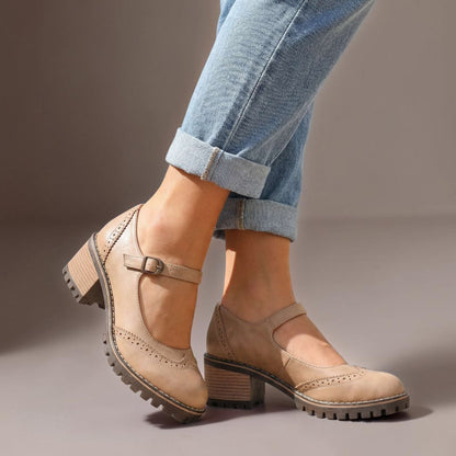 Isabelle T-Steg-Pumps
