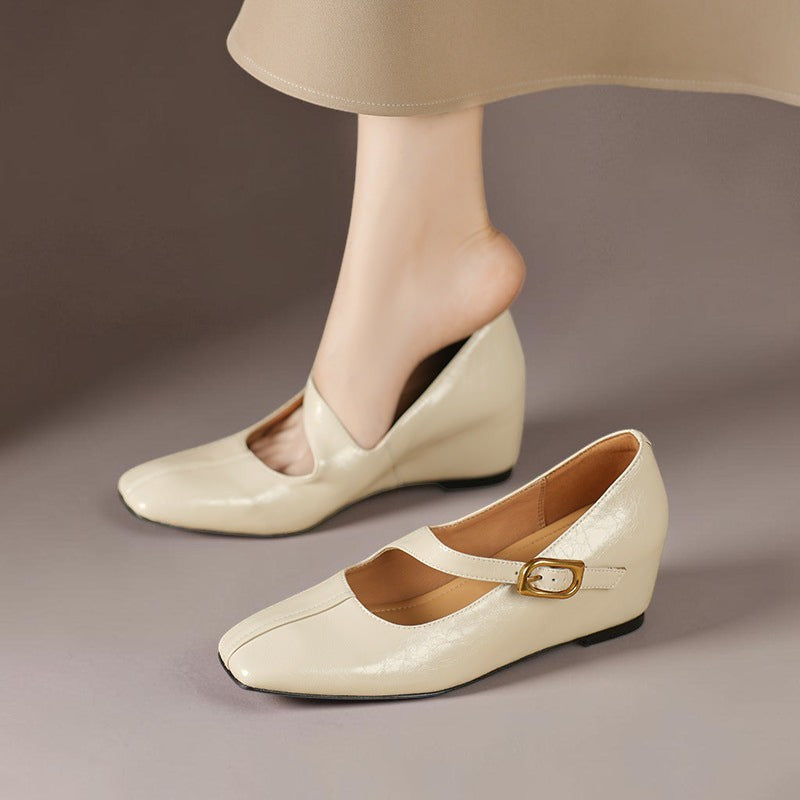 Michèle Eckige Lederpumps