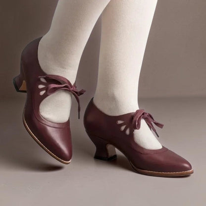 Marie Schnürriemen-Pumps